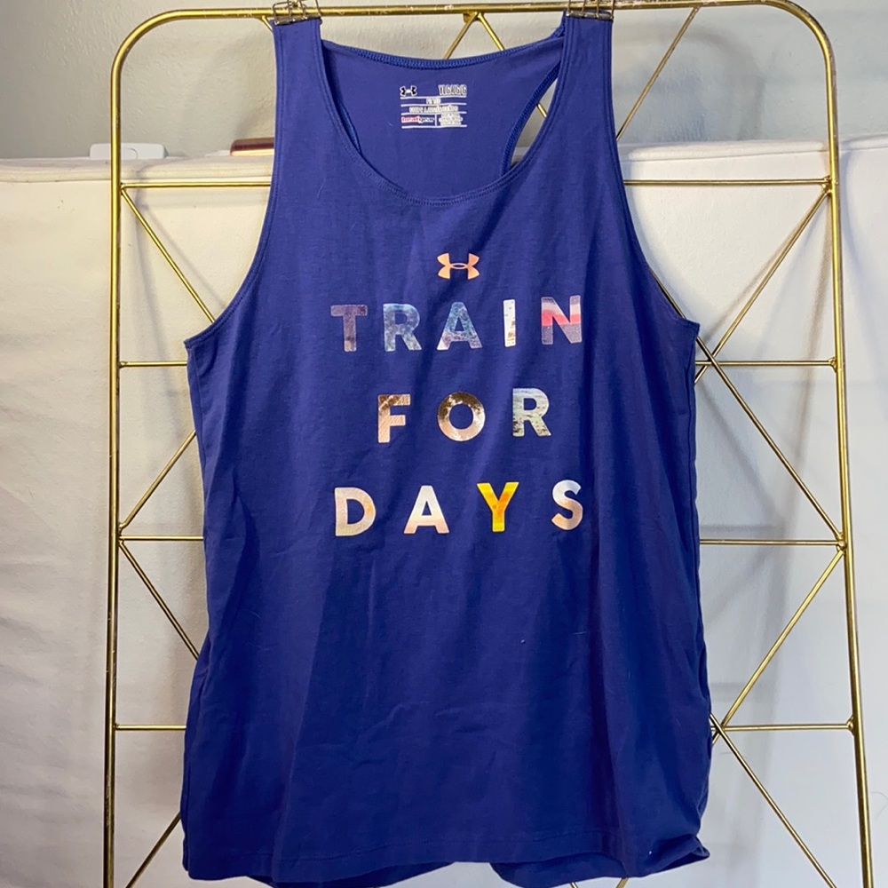 Juniors under armor top